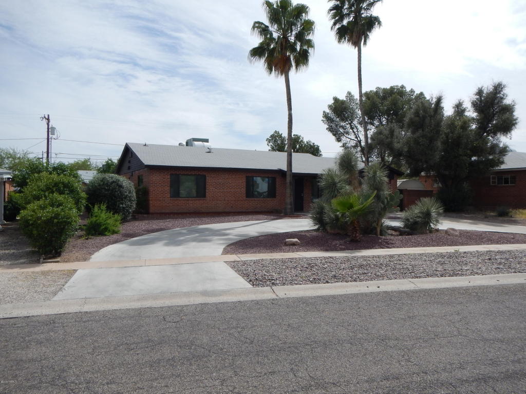 6602 E 12th St, Tucson, AZ 85710 photo 2