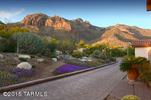 3200 E Crest Shadows Dr, Tucson, AZ 85718 photo 2