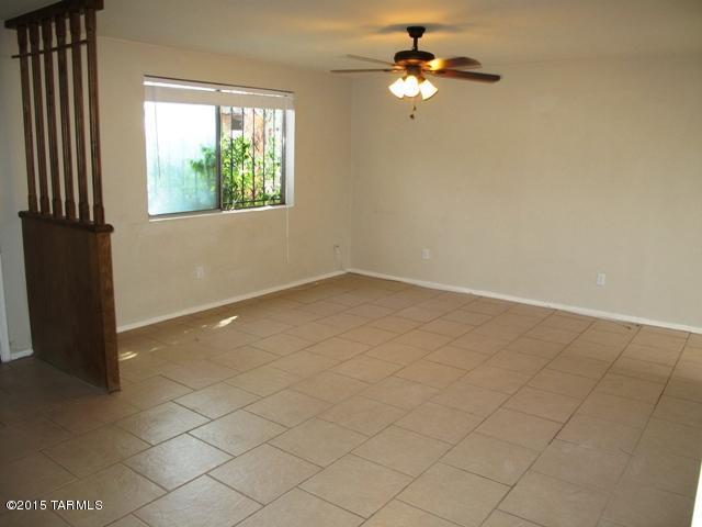 45 E Pastime Rd, Tucson, AZ 85705 photo 3