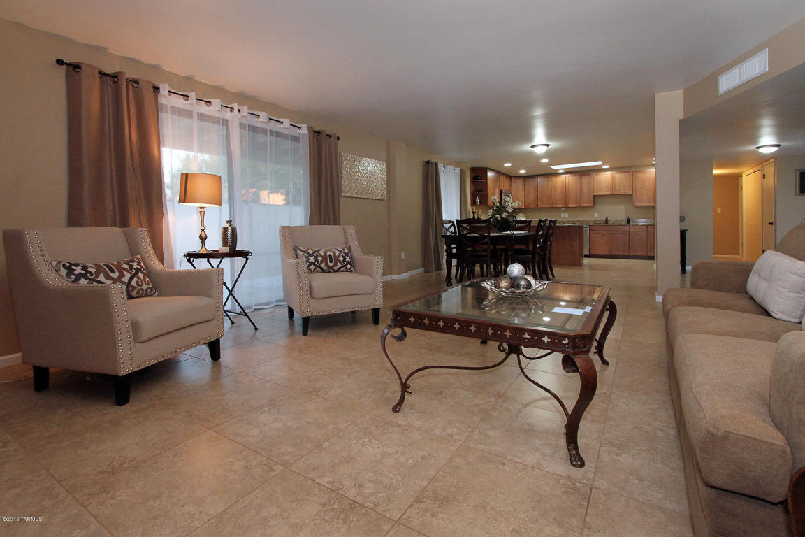 2311 E Mitchell St, Tucson, AZ 85719 photo 7