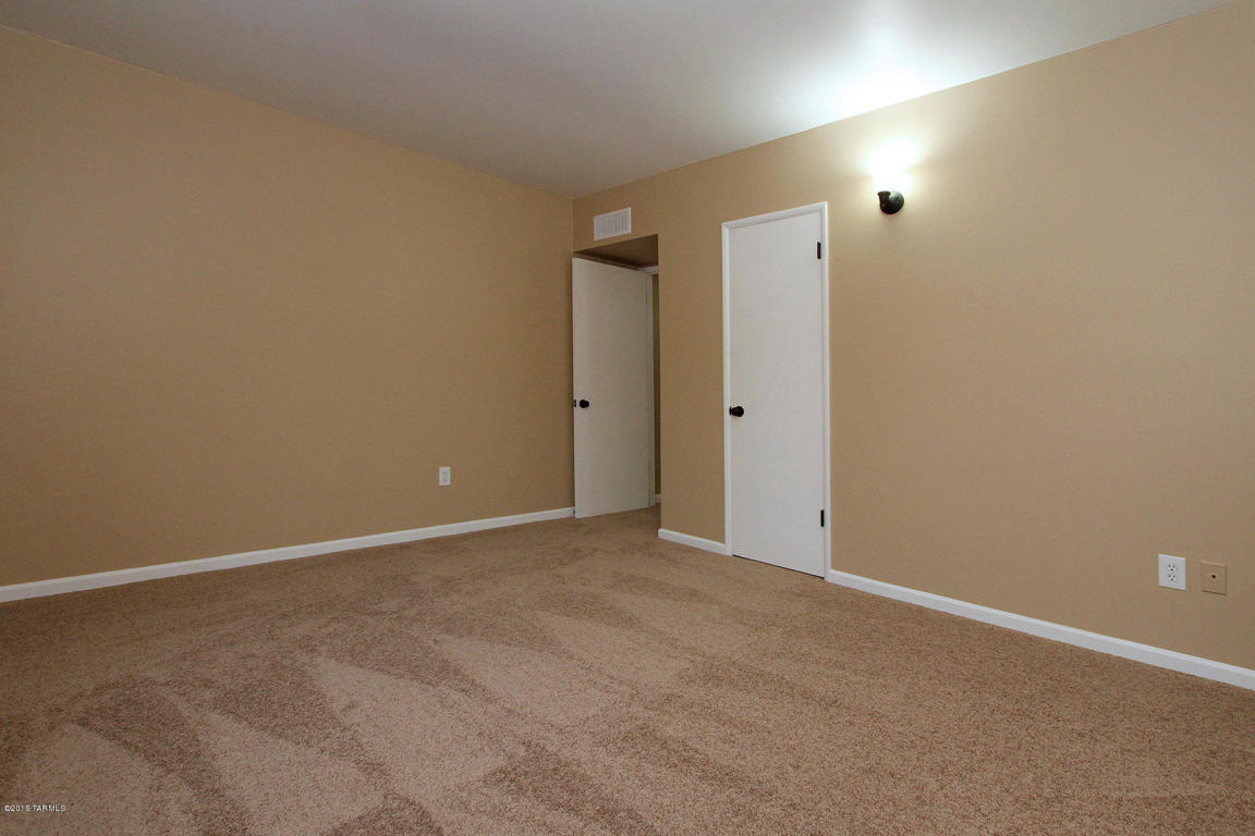2311 E Mitchell St, Tucson, AZ 85719 photo 22
