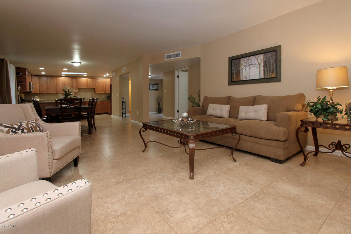 2311 E Mitchell St, Tucson, AZ 85719 photo 8