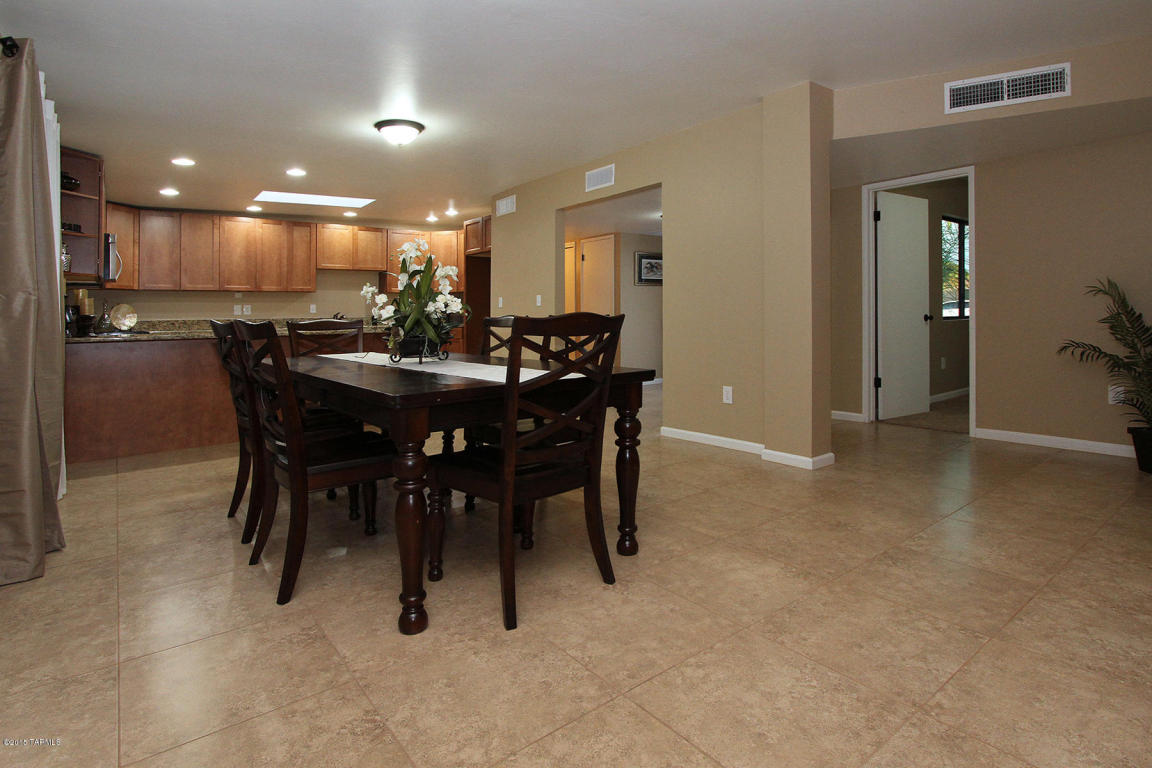 2311 E Mitchell St, Tucson, AZ 85719 photo 9