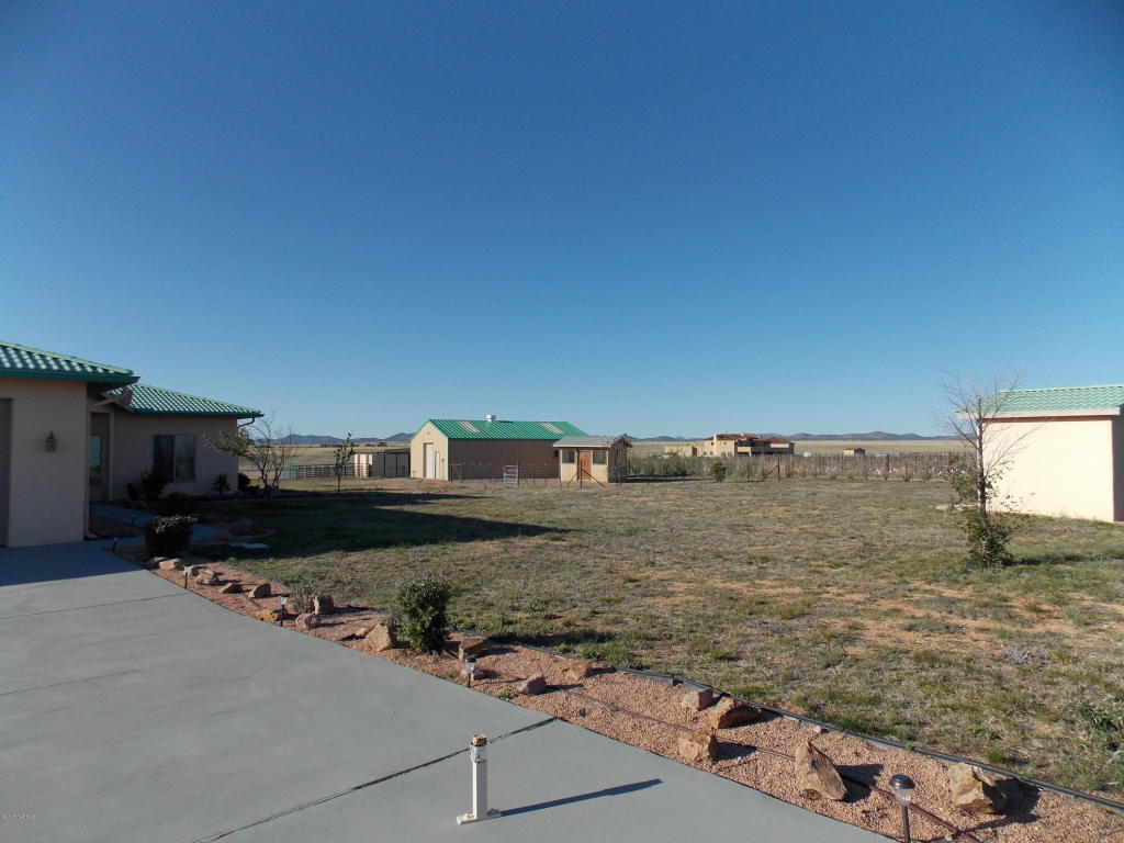 8 Emerald Ln, Elgin, AZ 85611 photo 2