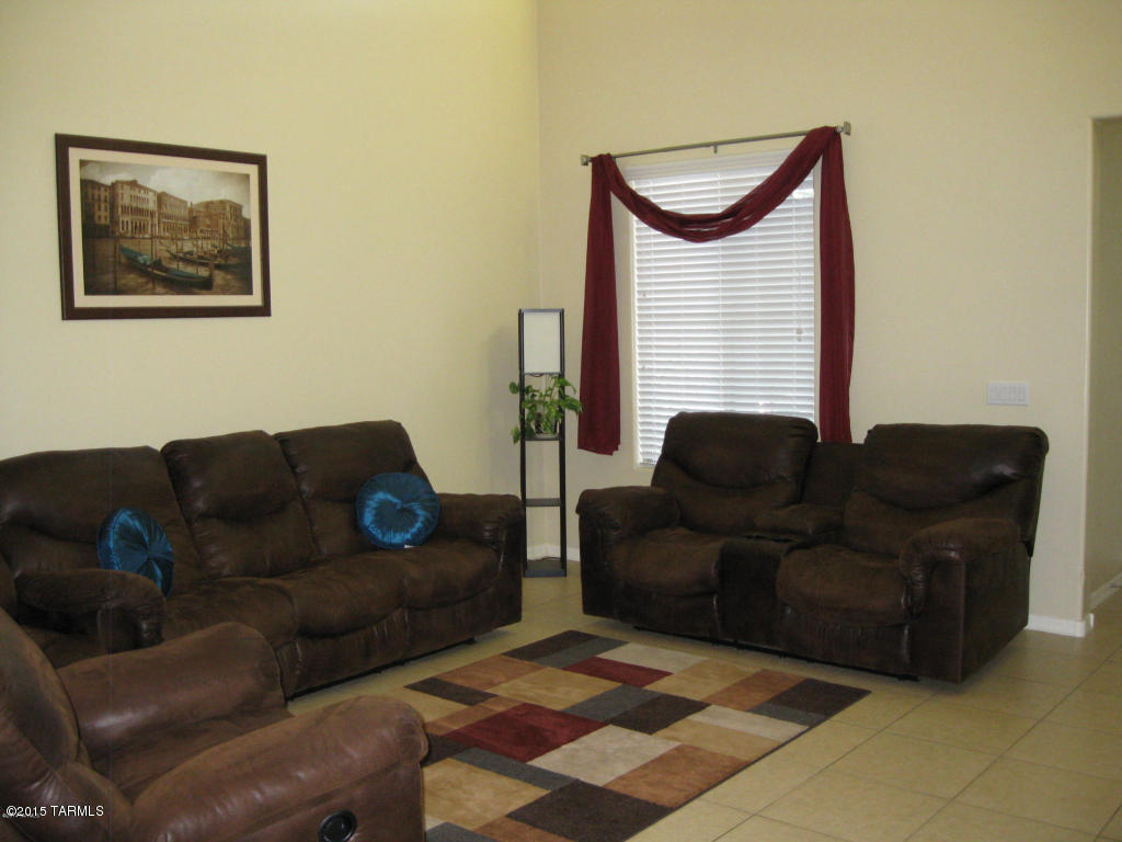194 E Sycamore View Rd, Vail, AZ 85641 photo 5