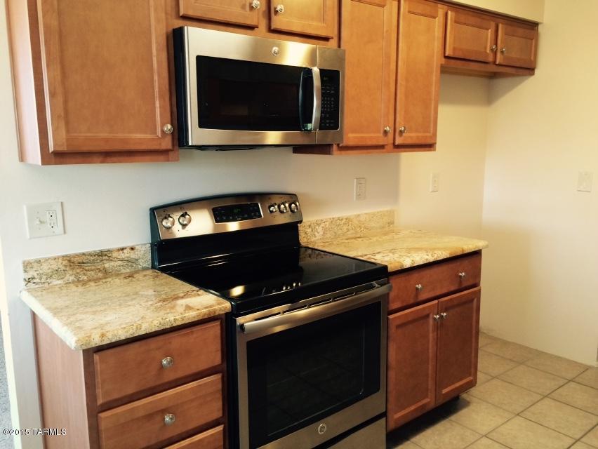 8501 E 20th St, Tucson, AZ 85710 photo 4
