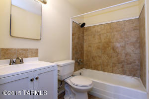 7350 E Montecito Dr, Tucson, AZ 85710 photo 11