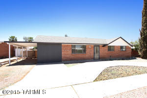 7350 E Montecito Dr, Tucson, AZ 85710 photo 2
