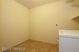 7350 E Montecito Dr, Tucson, AZ 85710 photo 13