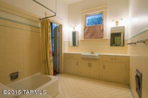 136 E 14th St, Tucson, AZ 85701 photo 9