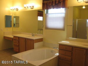 12514 E Red Iron Trl, Vail, AZ 85641 photo 11
