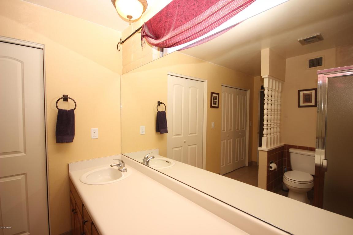 8240 E Rawhide Trl, Tucson, AZ 85750 photo 18