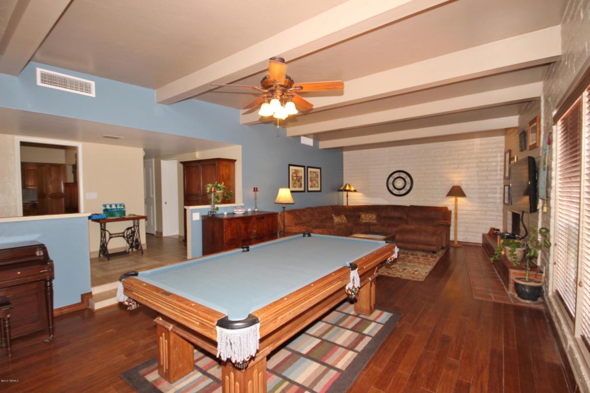 8240 E Rawhide Trl, Tucson, AZ 85750 photo 4