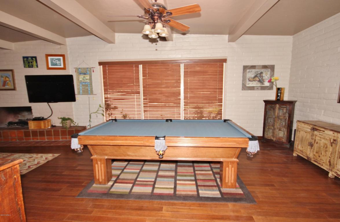 8240 E Rawhide Trl, Tucson, AZ 85750 photo 5