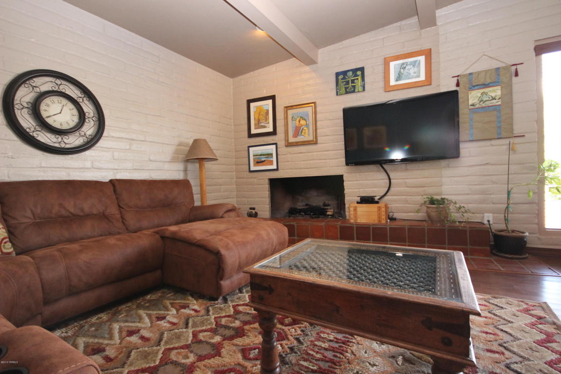 8240 E Rawhide Trl, Tucson, AZ 85750 photo 6