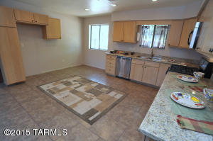8626 E 4th St, Tucson, AZ 85710 photo 9