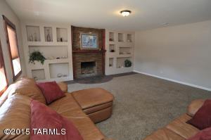 8626 E 4th St, Tucson, AZ 85710 photo 4