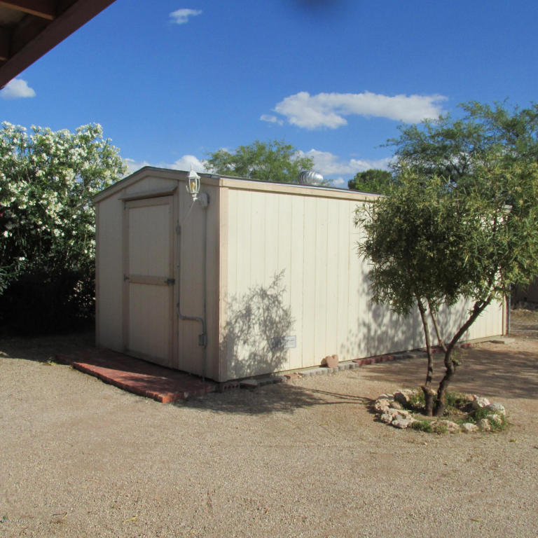 2124 E Bantam Rd, Tucson, AZ 85706 photo 8