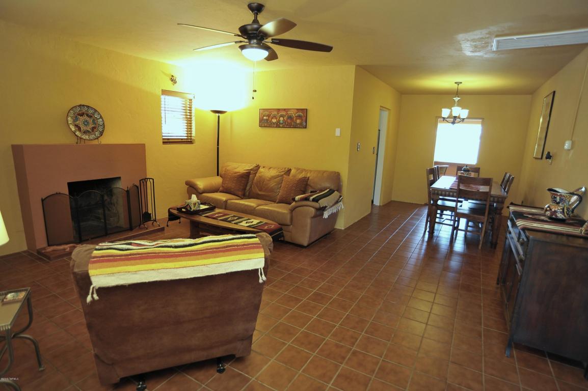 2008 E Copper St, Tucson, AZ 85719 photo 8