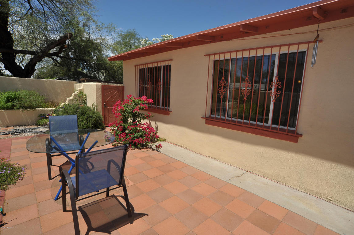 2008 E Copper St, Tucson, AZ 85719 photo 29