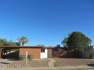 7933 E Winnepeg Dr, Tucson, AZ 85730 photo 1