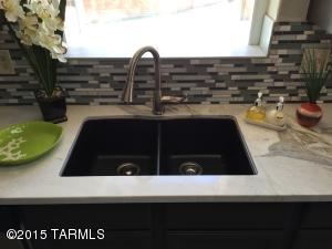 9081 Elderberry St, Tucson, AZ 85747 photo 13