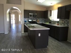 9081 Elderberry St, Tucson, AZ 85747 photo 15