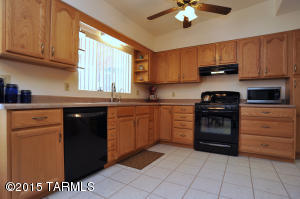7021 E Baker St, Tucson, AZ 85710 photo 12