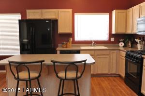 8972 N Eaglestone Loop, Tucson, AZ 85742 photo 17