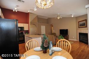 8972 N Eaglestone Loop, Tucson, AZ 85742 photo 9
