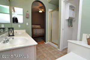 8972 N Eaglestone Loop, Tucson, AZ 85742 photo 28