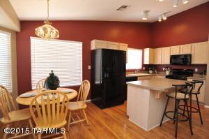 8972 N Eaglestone Loop, Tucson, AZ 85742 photo 15