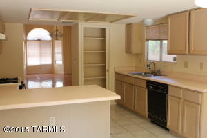 8041 E Hampton, Tucson, AZ 85715 photo 6