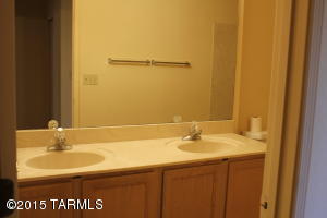 8041 E Hampton, Tucson, AZ 85715 photo 12