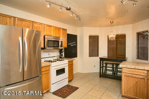 7883 E Roget Dr, Tucson, AZ 85710 photo 8