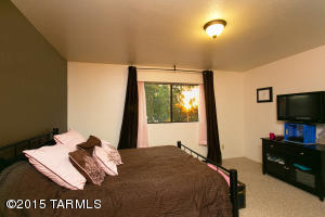 7883 E Roget Dr, Tucson, AZ 85710 photo 13