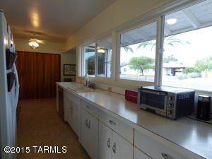 4358 E 13th Cir, Tucson, AZ 85711 photo 12