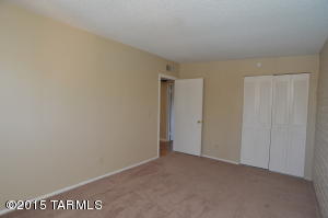 7605 E Hampton Pl, Tucson, AZ 85715 photo 27