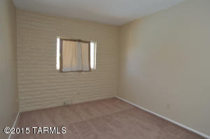 7605 E Hampton Pl, Tucson, AZ 85715 photo 28