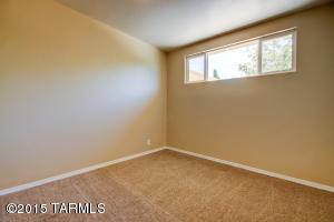 7130 E Sylvane Dr, Tucson, AZ 85710 photo 17