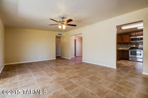 7130 E Sylvane Dr, Tucson, AZ 85710 photo 14