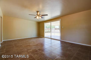 7130 E Sylvane Dr, Tucson, AZ 85710 photo 15