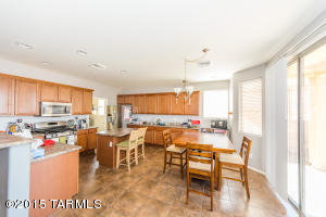 12513 E Red Iron Trl, Vail, AZ 85641 photo 5