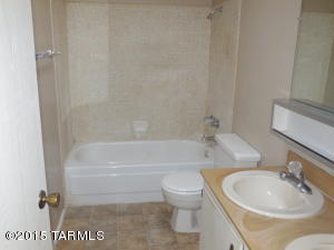 9272 E Walnut Tree Dr, Tucson, AZ 85749 photo 12