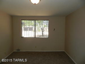 7901 E Beverly St, Tucson, AZ 85710 photo 14