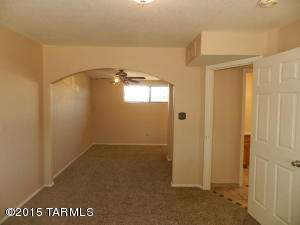 7901 E Beverly St, Tucson, AZ 85710 photo 15
