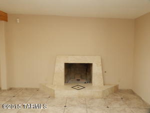 7901 E Beverly St, Tucson, AZ 85710 photo 8