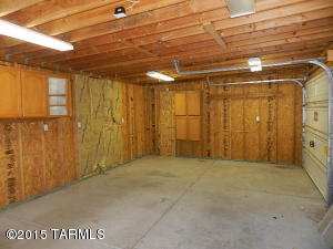 7901 E Beverly St, Tucson, AZ 85710 photo 22