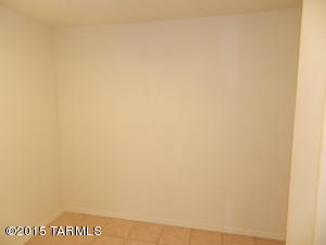 7901 E Beverly St, Tucson, AZ 85710 photo 25