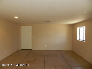 7901 E Beverly St, Tucson, AZ 85710 photo 4